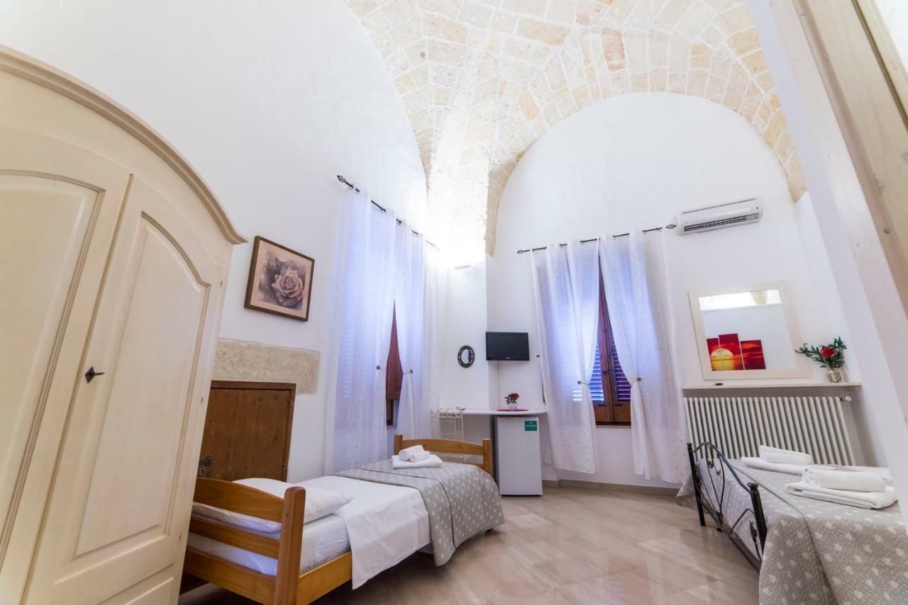 B&B La Campana Salentina Галатоне Экстерьер фото